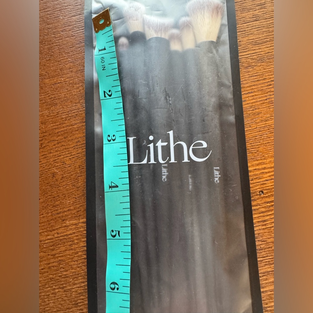 Lithe Black Makeup Brushes Set NIP - Picture 7 of 8